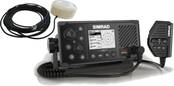 Simrad - RS40-B VHF Radio and GPS-500