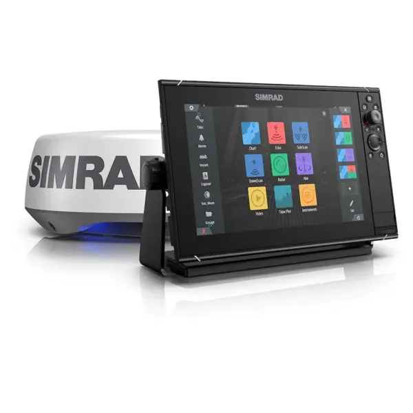 Simrad - NSS12 evo3S with world basemap & HALO20+ Radar